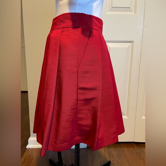 Vibrant Ann Taylor Pleated Skirt - Picture 3 of 4